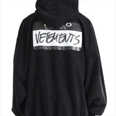 画像2: VETEMENTS Hello My Name Is VETEMENTS Hoodie (パーカー) (2)